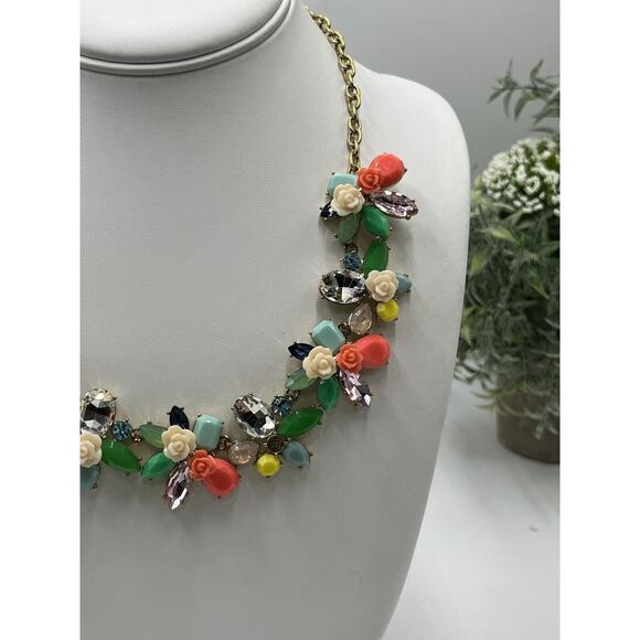 J. Crew Rosette Garden MultiColor Crystal Flower Statement Necklace New - Picture 2 of 16